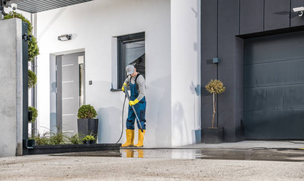 Best Sidewalk and Walkway Cleaning  in Defuniak Springs, FL